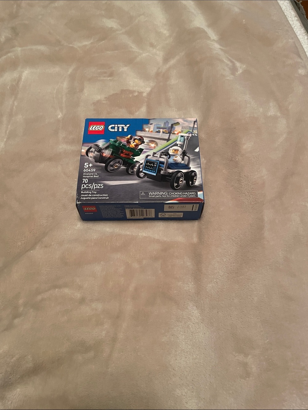 Green and Blue Police Chase Building Set - 70 pcs